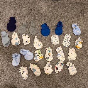 24 Pair of assorted Baby Mittens